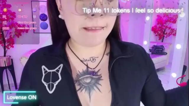 Image 7 of isa_reel Stream on Chaturbate on 21 days ago