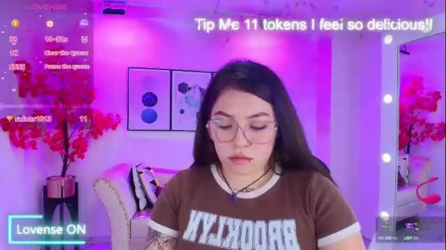 Image 3 of isa_reel Stream on Chaturbate on 20 days ago