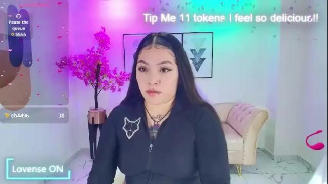 Image 10 of isa_reel Stream on Chaturbate on 6 days ago