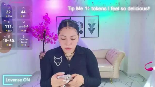 Image 3 of isa_reel Stream on Chaturbate on 6 days ago