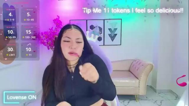 Image 6 of isa_reel Stream on Chaturbate on 6 days ago