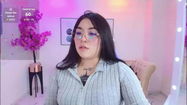 Image 8 of isa_reel Stream on Chaturbate on 1 month ago