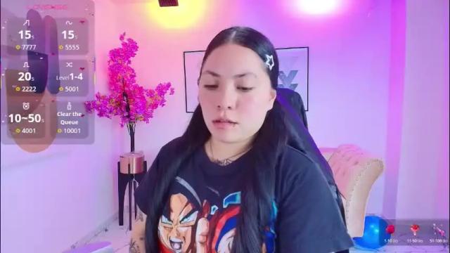 Image 3 of isa_reel Stream on Chaturbate on 6 days ago