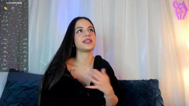 Image 10 of isa_ricci_ Stream on Chaturbate on 19 months ago