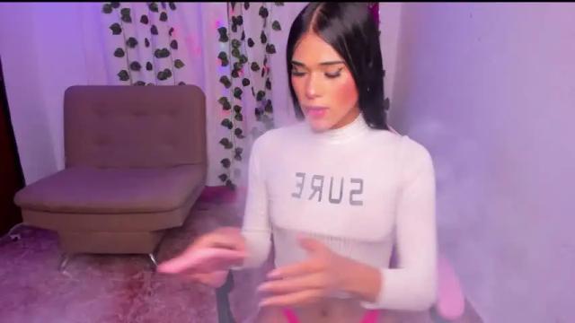 Image 2 of isa_rojas_ Stream on Chaturbate on 14 months ago