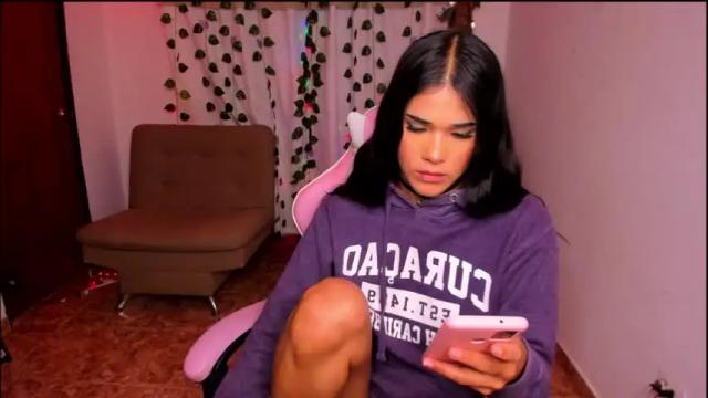 Image 8 of isa_rojas_ Stream on Chaturbate on 13 months ago