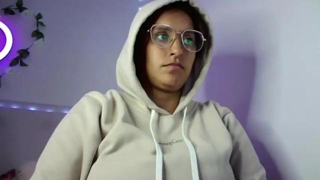 Image 12 of isa_sinner Stream on Chaturbate on 18 months ago