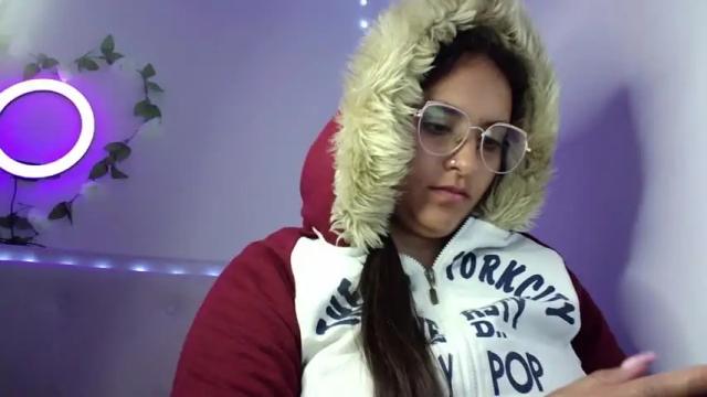 Image 4 of isa_sinner Stream on Chaturbate on 17 months ago