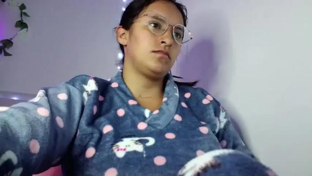 Image 2 of isa_sinner Stream on Chaturbate on 17 months ago