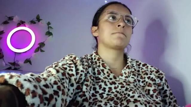 Image 6 of isa_sinner Stream on Chaturbate on 17 months ago