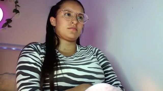 Image 10 of isa_sinner Stream on Chaturbate on 17 months ago