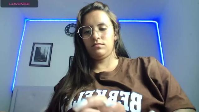 Image 3 of isa_sinner Stream on Chaturbate on 14 months ago