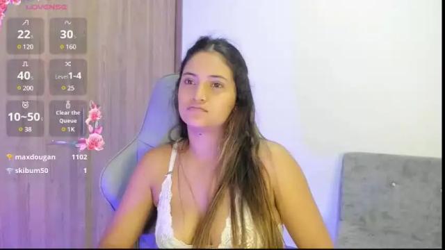 Image 11 of isa_squirt1 Stream on Chaturbate on 11 days ago