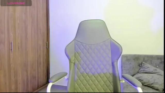 Image 7 of isa_squirt1 Stream on Chaturbate on 7 days ago
