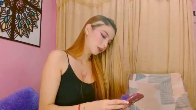Image 12 of isa_sweet_27 Stream on Chaturbate on 6 days ago