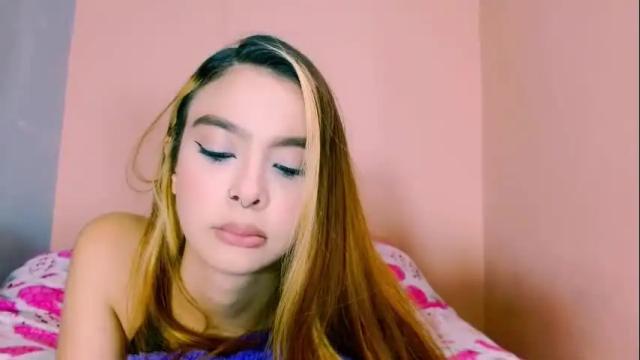 Image 11 of isa_sweet_27 Stream on Chaturbate on 2 days ago