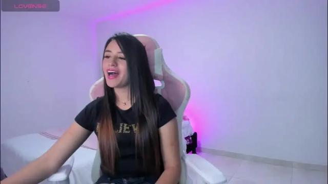 Image 12 of isaa_diamond Stream on Chaturbate on 2 months ago