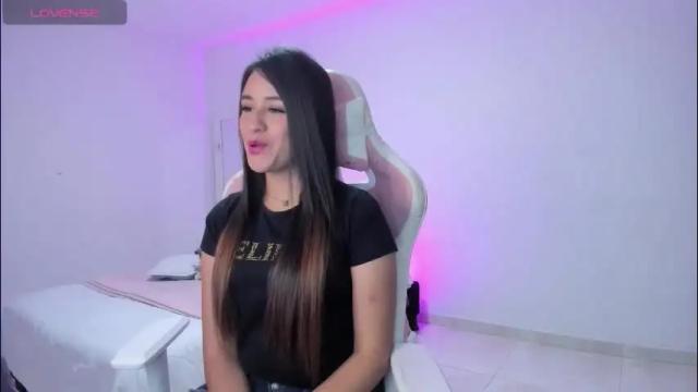 Thumbnail 3, isaa_diamond's Stream at Chaturbate, 2 months ago