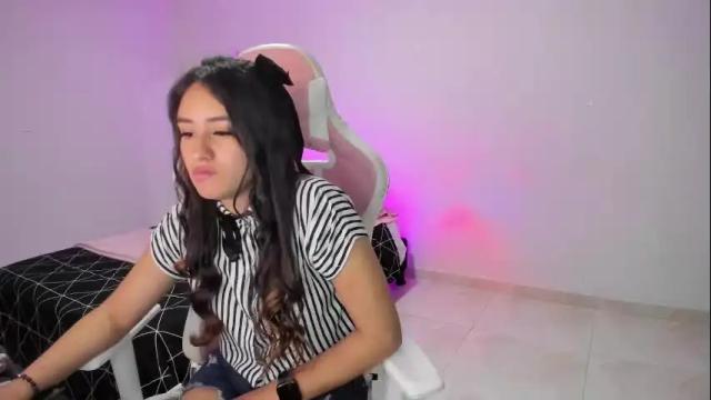 Image 11 of isaa_diamond Stream on Chaturbate on 2 months ago