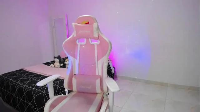 Image 4 of isaa_diamond Stream on Chaturbate on 2 months ago