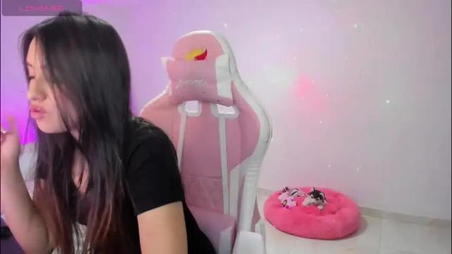 Image 11 of isaa_diamond Stream on Chaturbate on 1 month ago