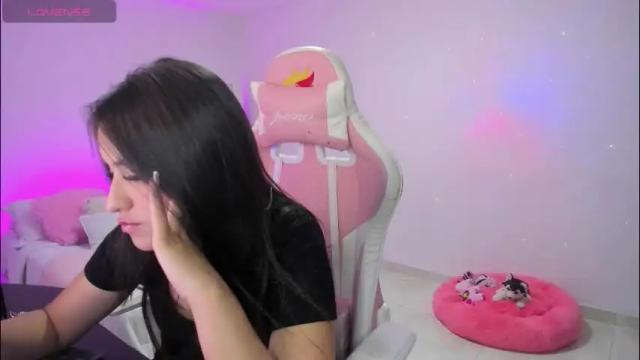 Image 4 of isaa_diamond Stream on Chaturbate on 1 month ago