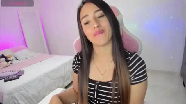 Image 12 of isaa_diamond Stream on Chaturbate on 1 month ago