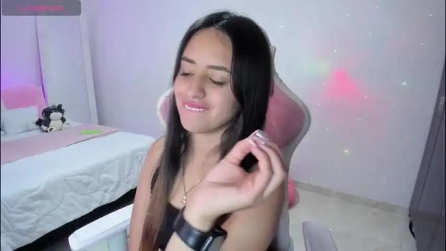 Image 8 of isaa_diamond Stream on Chaturbate on 1 month ago