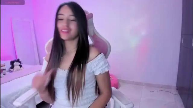 Image 7 of isaa_diamond Stream on Chaturbate on 1 month ago