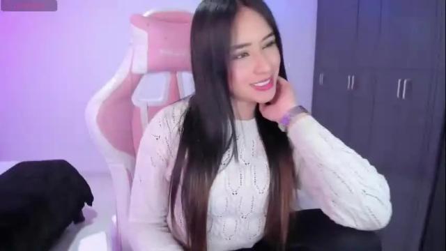 Image 3 of isaa_diamond Stream on Chaturbate on 1 month ago