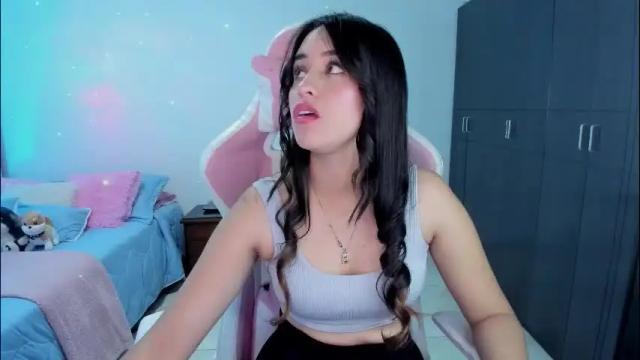 Image 2 of isaa_diamond Stream on Chaturbate on 8 days ago