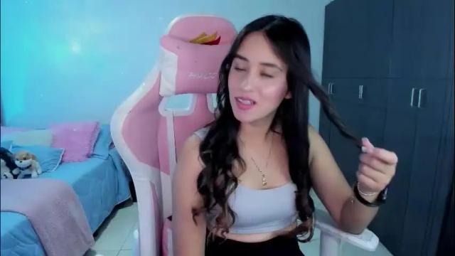 Image 3 of isaa_diamond Stream on Chaturbate on 8 days ago