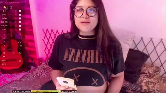 Image 4 of isabel_art Stream on Chaturbate on 21 months ago