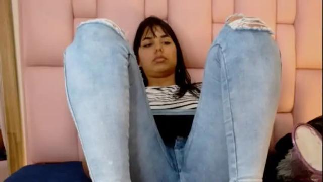Image 12 of isabela_ferrer_ Stream on Chaturbate on 1 month ago