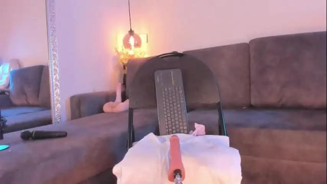 Image 2 of isabela_franco_ Stream on Chaturbate on 1 month ago