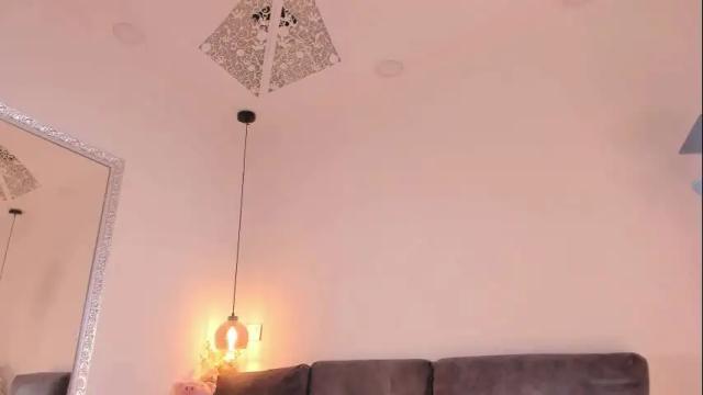 Image 2 of isabela_franco_ Stream on Chaturbate on 1 month ago