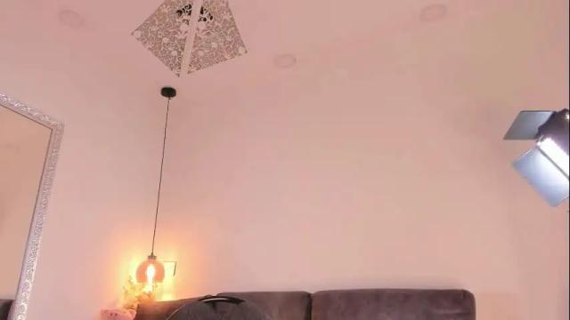 Image 3 of isabela_franco_ Stream on Chaturbate on 1 month ago