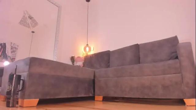 Image 2 of isabela_franco_ Stream on Chaturbate on 23 days ago