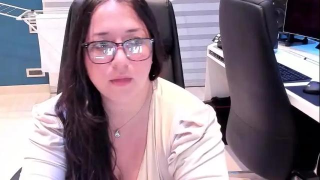 Image 8 of isabela_rossse1 Stream on Chaturbate on 1 month ago