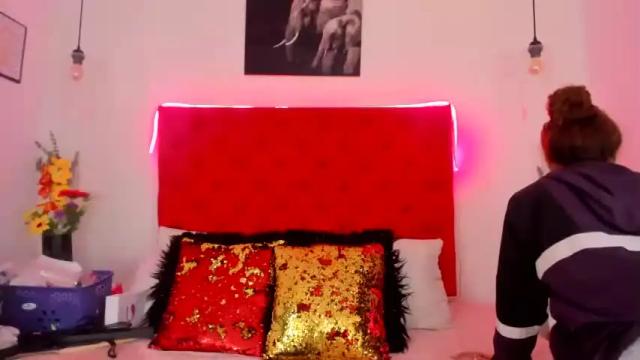 Image 2 of isabela_sanchez Stream on Chaturbate on 13 months ago
