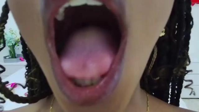 Image 10 of isabela_wood Stream on Chaturbate on 16 months ago