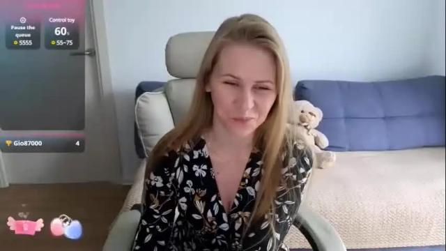 Image 3 of isabelallen Stream on Chaturbate on 3 days ago