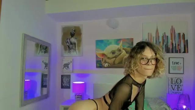 Image 4 of isabelav_69x Stream on Chaturbate on 9 months ago