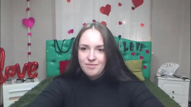Image 2 of isabelblackberry Stream on Chaturbate on 2 months ago