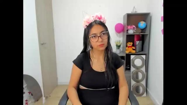 Image 3 of isabella22_1 Stream on Chaturbate on 16 months ago