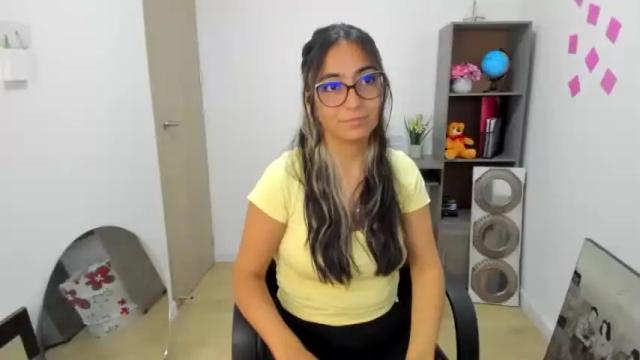 Image 8 of isabella22_1 Stream on Chaturbate on 15 months ago