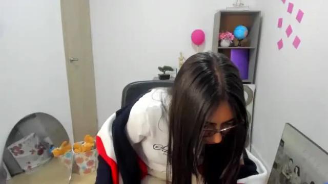 Image 11 of isabella22_1 Stream on Chaturbate on 15 months ago