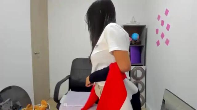 Image 6 of isabella22_1 Stream on Chaturbate on 15 months ago