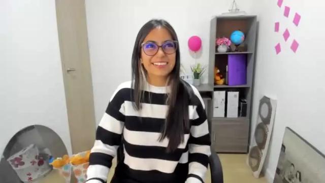 Image 3 of isabella22_1 Stream on Chaturbate on 15 months ago