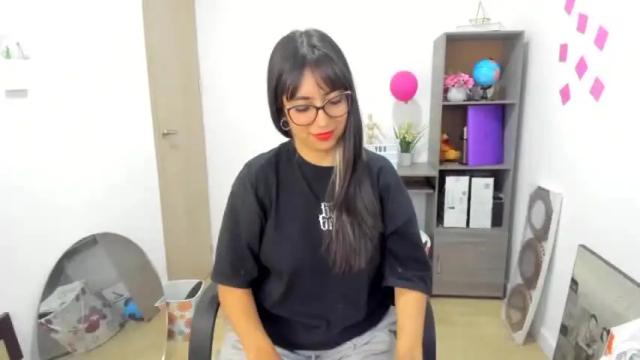 Image 4 of isabella22_1 Stream on Chaturbate on 14 months ago